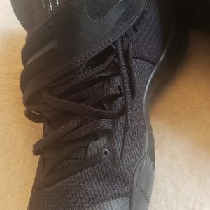 Kyrie Irving Athletic Shoes